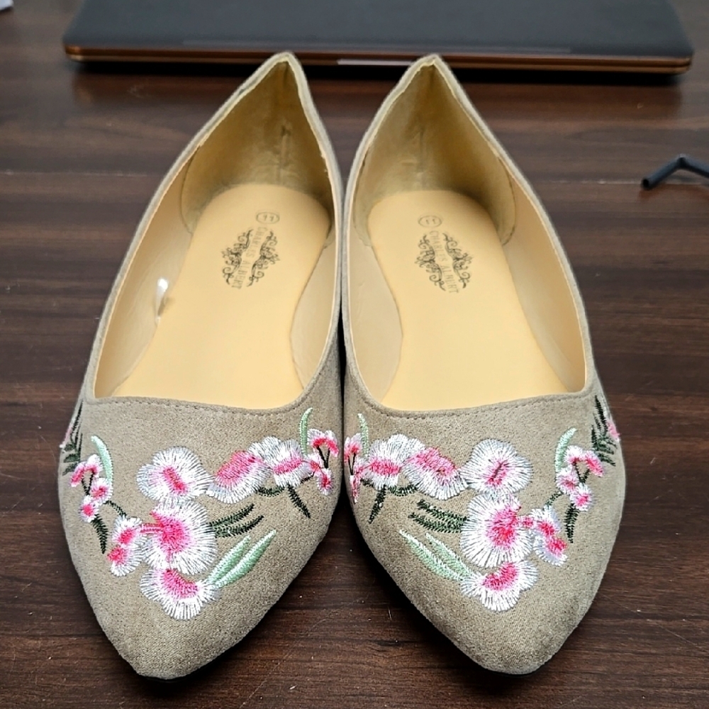 Charles Albert Size 11 Taupe Embroidered Floral Ballet Vegan Flats